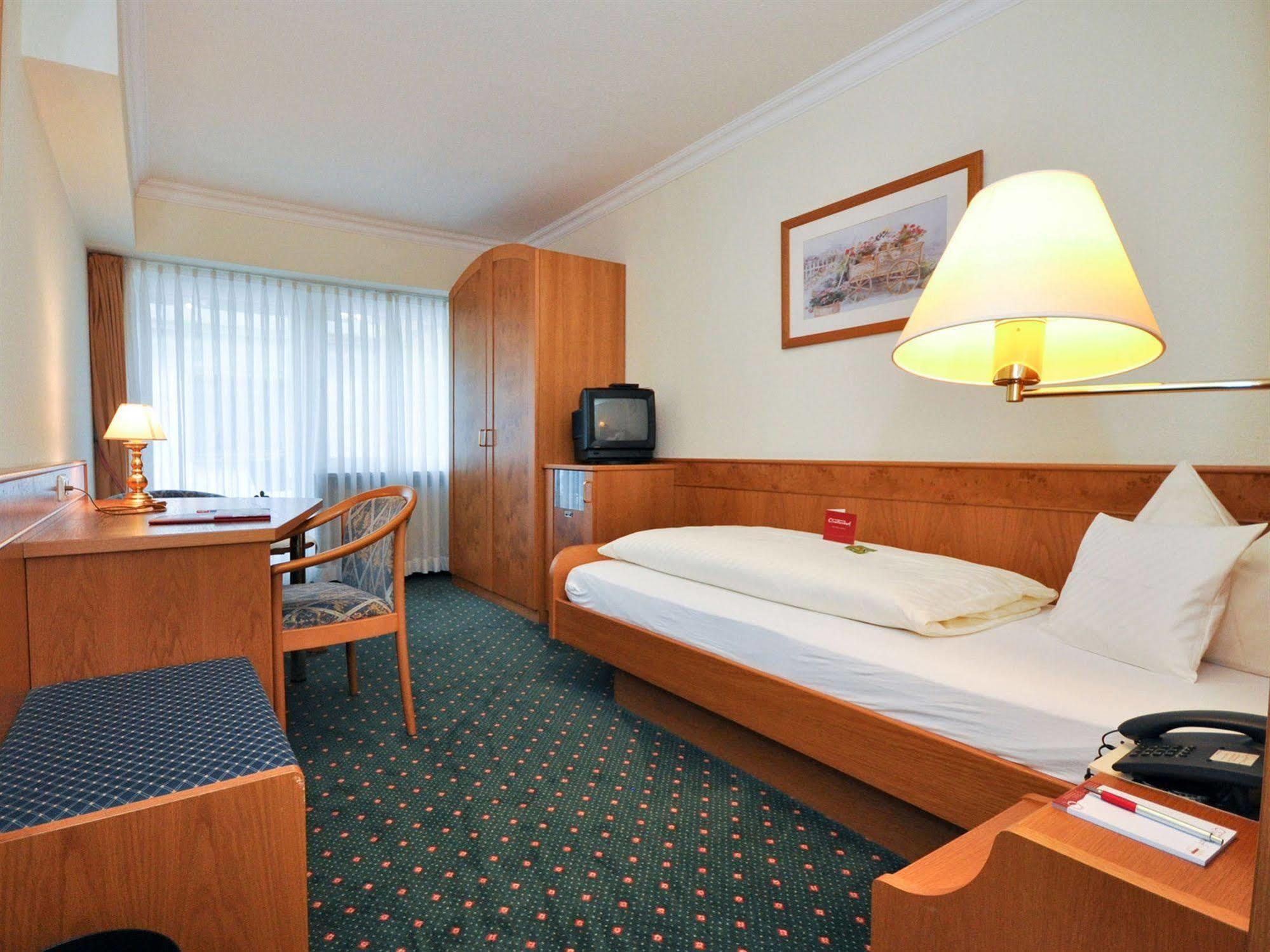 Hotel Quellenhof Bad Wiessee Zewnętrze zdjęcie